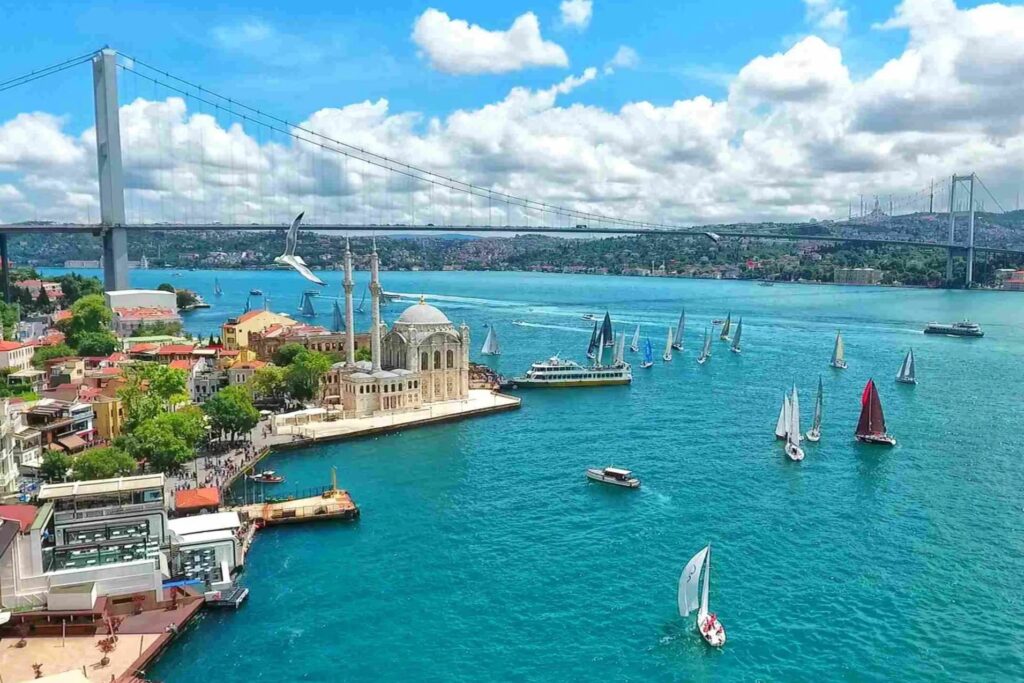 istanbul-view-bosphorus-scaled